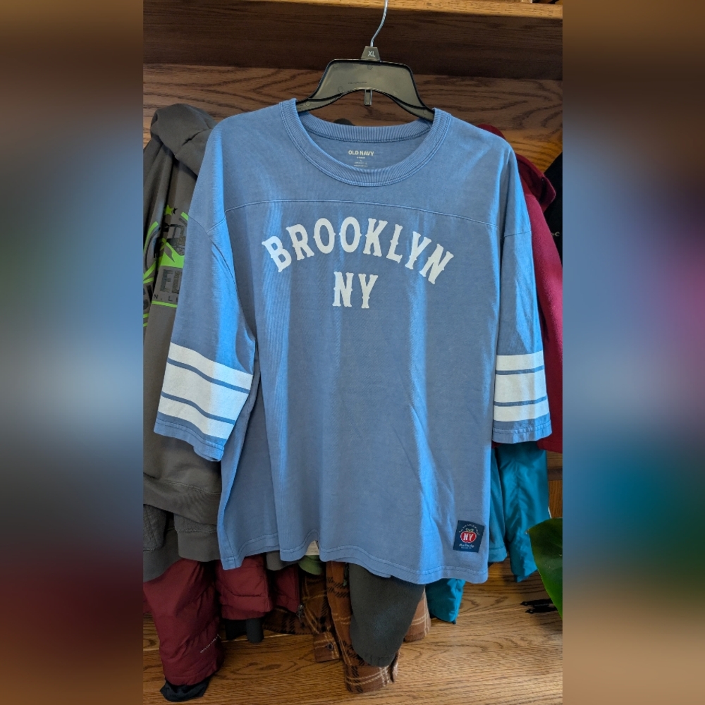 Old Navy Blue Brooklyn NY Elbow Sleeve Tee